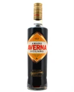 Mørkebrun flaske italiensk amaro med rund etiket