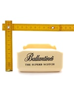 Askebæger med Ballantines whiskylogo 3