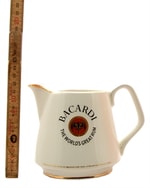 Vintage Bacardi vandkande til servering af rom