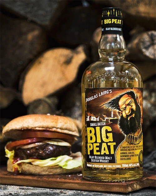 BBQ-opskrift med Big Peat whisky-marinade