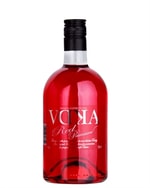 VDKA Red flaske med dybrød væske og rødt Cruz Conde etiketmærke