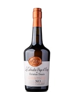 Flaske Christian Drouin XO calvados med mørk ravfarve