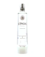 Ciroc Coconut flaske i sølvfarvet glas med lys etiket
