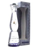 Håndmalet keramikkarafel med Clase Azul Plata Tequila og blåt mønster