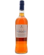 Flaske Dalva Moscatel Do Douro med gylden etiket