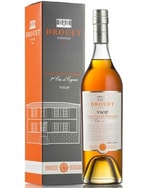 Flaske Drouet VSOP cognac med rav-gylden væske