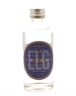 Lille ELG Vodka miniatureflaske med skruelåg og lys etiket
