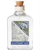 Flaske Elephant Strength Gin fra Tyskland