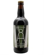 Mørk ølflaske med Family Tradition Imperial Baltic Porter fra Fanø Bryghus