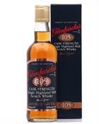 Glenfarclas 105 halvflaske på 35 cl med mørk ravfarvet whisky