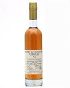 Lille flaske Gourry de Chadeville V.S. Cognac med lys ravfarve og klassisk etiket