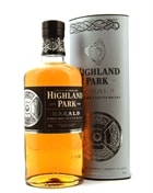 Highland Park Harald Warrior Series flaske i sølvæske