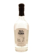 Flaske af Isle of Fionia New Make white dog fra Nyborg Destilleri på Fyn