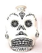 Hvid kranieflaske med KAH Tequila Blanco