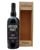 Flaske mørk vintage portvin med sort etiket 2016
