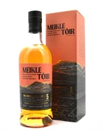 Meikle Tòir The Chinquapin One-flaske med gylden, tørvet whisky
