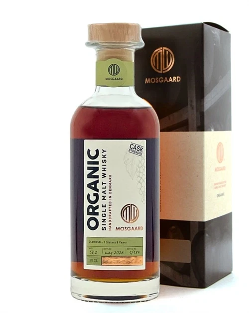 Flaske af Mosgaard 8 år Oloroso Cask 7 Sister Casks Økologisk Dansk Single Malt Whisky 50 cl