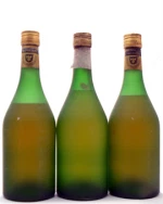 Sæt af tre vintage Napoleon-flasker med fransk cognac