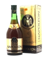 Mørk spansk VSOP-brandyflaske med klassisk etiket og rund flaskeform