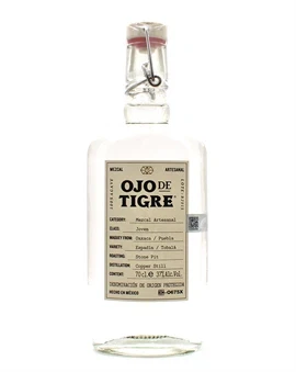 Flaske Ojo de Tigre Joven Mezcal med tigerøje-inspireret etiket