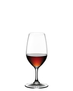 To håndklare krystalglas med æggeformet kumme designet til portvin fra Riedel