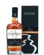 Flaske af Stauning Rye Cask Strength Dansk Rugwhisky 58,7%