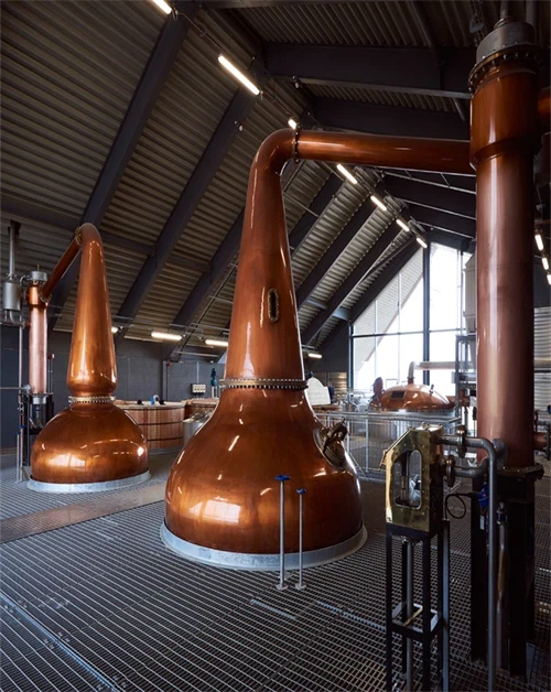 Lagg Distillery – Arrans nye whisky lanceret efter tre års lagring