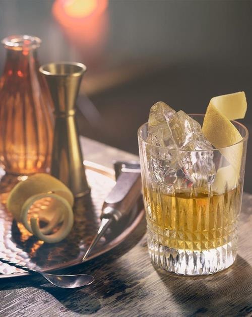 Rusty Nail – klassisk cocktail med Drambuie og whisky siden 1937
