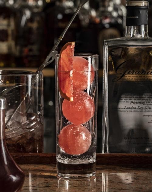 Hammer Tonic Strøm - gin cocktail fra Strøm Bar