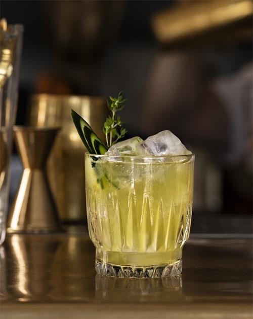 Gin & Thyme cocktail fra The Rusty Jigger - Gunroom Gin