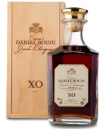 Flaske Daniel Bouju XO Prince med mørkerød cognac og elegant etiket
