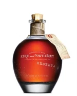 Flaske Kirk & Sweeney Reserva rom med messingbånd om korken