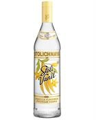 Stolichnaya Vanilla flaske i klart glas med cremefarvet vaniljeetiket
